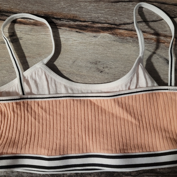 Lot of 6 youth M bralettes - Picture 4 of 7